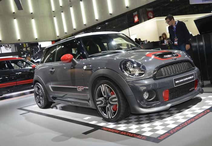 Το νέο «καυτό» MINI JCW GP